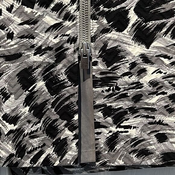 Talbots Black, Grey, White Pattern Lined Skirt Size 14 - Picture 5 of 12